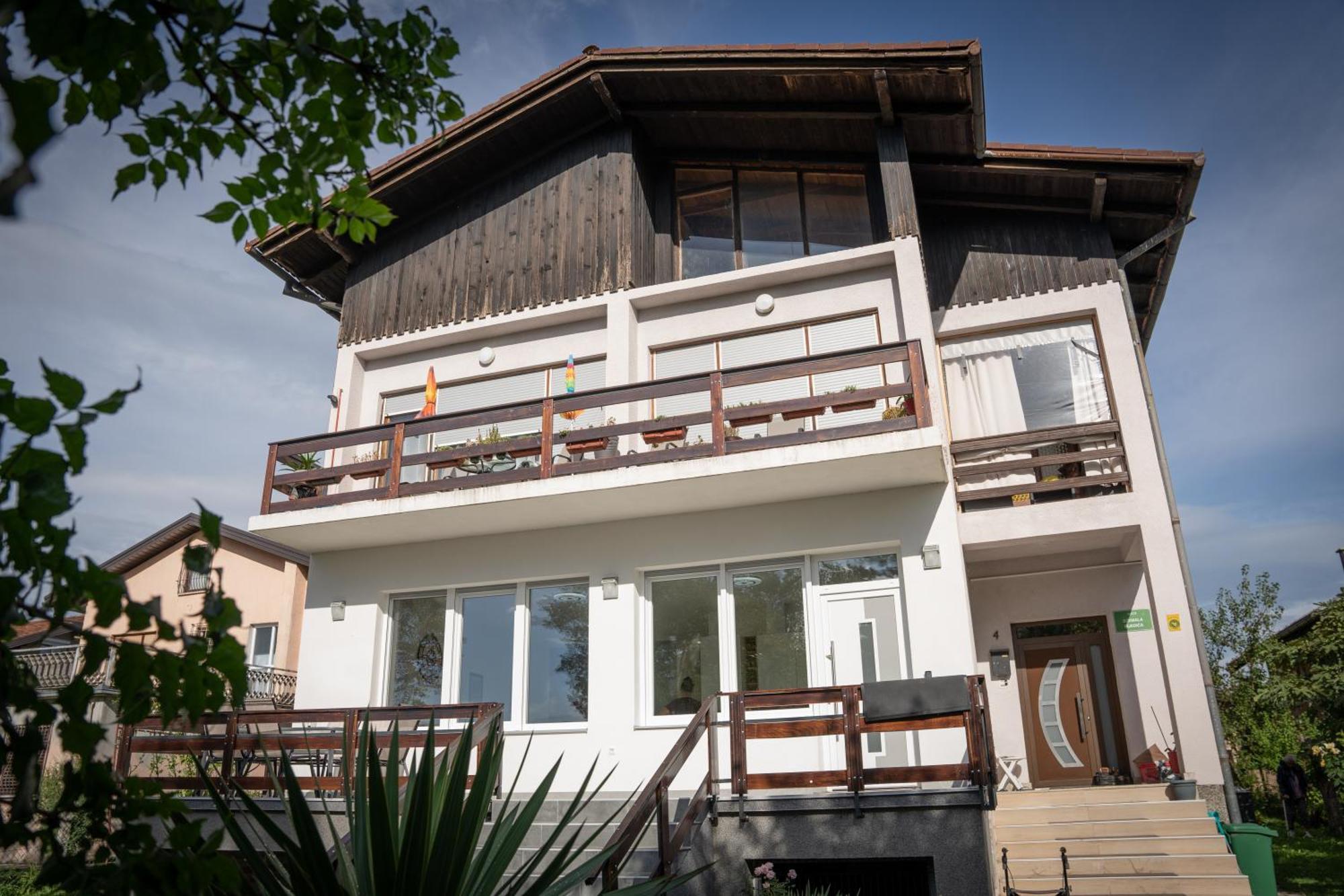 Apartment Una Laguna Бихач Экстерьер фото